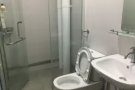Jurong East 286 普通房出租，高楼 只限一个人
