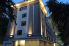 新加坡按摩美容美发店面出租 也可用于办公室，瑜伽，健身，学校，培训