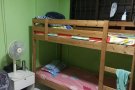 海军部，大牌758，招一位女搭房，3人一间房，可报本屋地