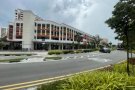 无限制，外国人可购买附加买家 HDB 双层店面！淡滨尼81街824座. 人潮旺，地段优越 - 周边有菜市场、商店和小吃店