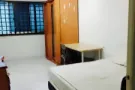 近地铁后港超大房出租, $700 包水电网空调， 可登记地址