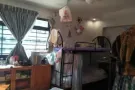 近海军部地铁女搭房出租！！