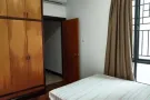 武吉巴督公寓普通房出租，近地铁，交通方便