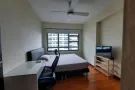 榜鹅普通房出租女性一人,方便自由