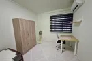 兀兰大牌 803 靠近地铁站普通房出租