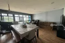 湖畔地铁站旁公寓新