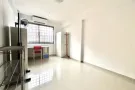 新加坡蔡厝港地铁站附近大普通房出租