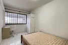 步行5分钟即可到达 Downtown East