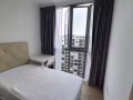 蔡厝港公寓普通房出租,靠近keat hong 轻轨站, 有空调，有网络