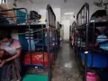 6 Workers ok Foreign workers condo