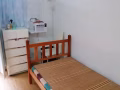 布莱德地铁站旁普通房床位出租