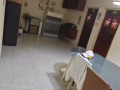 阿欲尼地铁站3分钟公寓男搭房可以报地址，特大房间三个人一间650，一个床位有个人衣柜，桌子，人少，安静，可以小煮，不可以