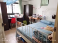 近地铁走路10分钟，全包水电网络空调可以大煮，无中介费，可立即入住。